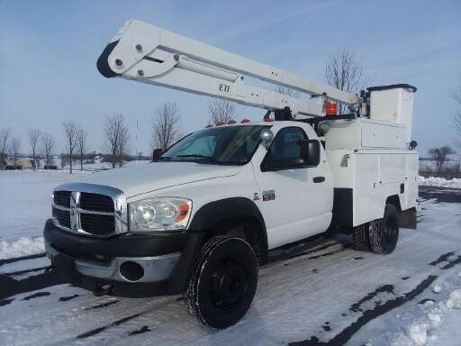 Dodge Cl 4 5 6 Medium Duty Trucks For 2008 Dodge Ram 5500 Bucket Truck Boom In Hampshire Il