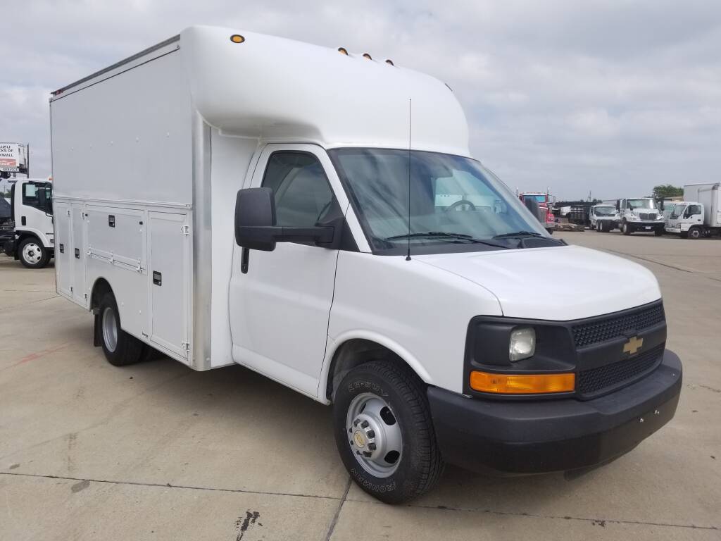 2013 Chevrolet Express 3500 Commercial Cutaway 139 In