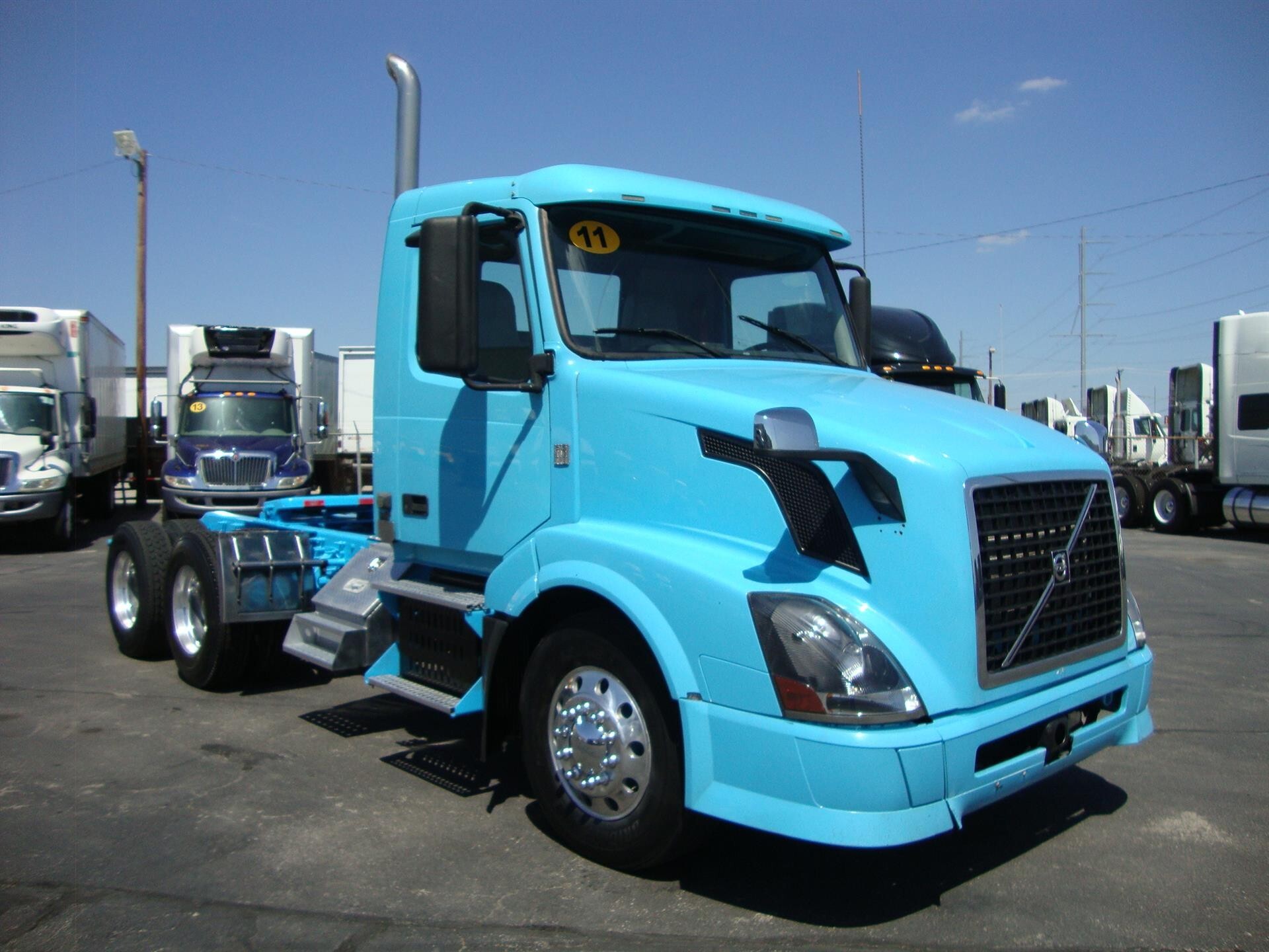 Volvo vnl 300