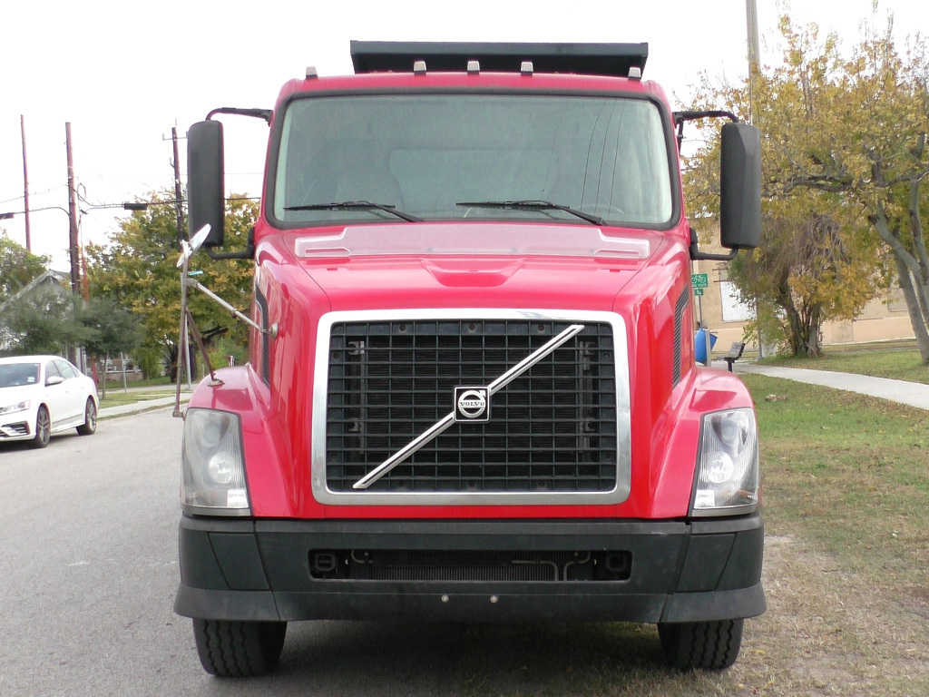 Volvo vnl 2014