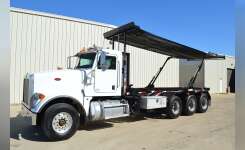 2010 PETERBILT 367 Garbage Truck, Roll Off Truck, Hooklift Truck in Waller, TX
