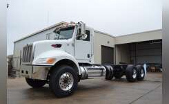 2013 PETERBILT 348 Mixer Truck, Cab Chassis, Roll Off Truck in Waller, TX