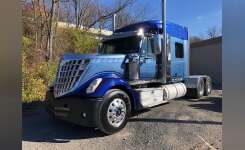 2011 INTERNATIONAL LONESTAR Conventional - Sleeper Truck, Tractor in East Liverpool, OH