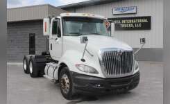2011 INTERNATIONAL PROSTAR PREMIUM Conventional - Day Cab, Tractor in East Liverpool, OH