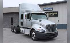 2014 INTERNATIONAL PROSTAR Conventional - Sleeper Truck, Tractor in East Liverpool, OH