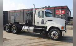 2013 MACK PINNACLE CHU613 Conventional - Day Cab, Tractor in Houston, TX