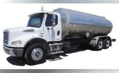 2009 FREIGHTLINER BUSINESS CLASS M2 112 Tanker Truck in Phoenix, AZ