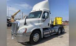 2009 FREIGHTLINER CASCADIA 125 Conventional - Day Cab, Tractor in Phoenix, AZ