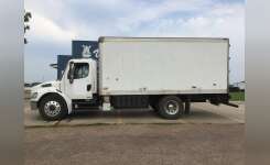 2005 FREIGHTLINER BUSINESS CLASS M2 106 Box Truck - Straight Truck in Des Moines, IA