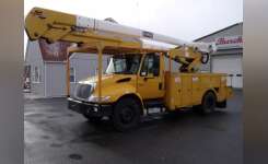 2003 INTERNATIONAL 4000 Bucket Truck - Boom Truck in Duncansville, PA