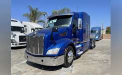 2018 PETERBILT 579 Conventional - Sleeper Truck, Tractor in Fontana, CA