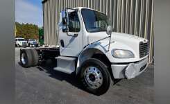 2014 FREIGHTLINER BUSINESS CLASS M2 106 Cab Chassis in Mcdonough, GA