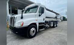 2014 FREIGHTLINER CASCADIA Sewer Trucks, Vacuum Truck, Septic in Hialeah, FL
