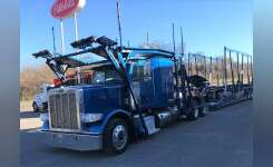 2017 PETERBILT 389 W/ 2018 Cottrell CX-09 Car Carrier in Duncan, SC