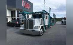 2016 PETERBILT 389 w/ Cottrell CX-10 Car Carrier in Duncan, SC