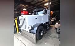 1985 PETERBILT 359 Conventional - Day Cab, Yard Spotter Truck, Tractor in Joliet, IL
