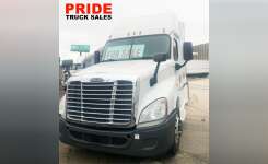 2015 FREIGHTLINER CASCADIA 126 Conventional - Sleeper Truck, Tractor in Fontana, CA