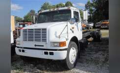 1994 INTERNATIONAL 4900 Cab Chassis in Tuscaloosa, AL