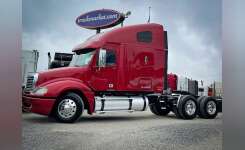2018 FREIGHTLINER COLUMBIA Conventional - Sleeper Truck, Tractor in Olive Branch, MS