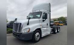 2017 FREIGHTLINER CASCADIA 125 Conventional - Day Cab, Tractor in Reno, NV