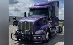 2018 PETERBILT 579 Conventional - Sleeper Truck, Tractor in Dupo, IL