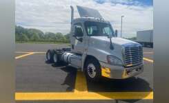 2016 FREIGHTLINER CASCADIA 125 Conventional - Day Cab, Tractor in Swedesboro, NJ