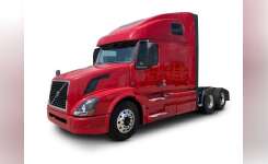 2018 VOLVO VN 630 Conventional - Sleeper Truck, Tractor in Chicago, IL
