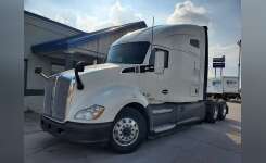 2019 KENWORTH T680 Conventional - Sleeper Truck, Tractor in Alsip, IL