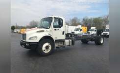2014 FREIGHTLINER BUSINESS CLASS M2 106 Cab Chassis in Concord, NC