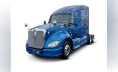 2017 Kenworth T680 Conventional - Sleeper Truck, Tractor in Pico Rivera, CA