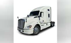 2017 Kenworth T680 Conventional - Sleeper Truck, Tractor in Pico Rivera, CA