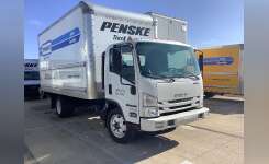 2017 ISUZU NPR HD Box Truck - Straight Truck in Sturtevant, WI