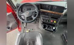 2019 VOLVO VNL760 Conventional - Sleeper Truck, Tractor in Elizabeth, NJ