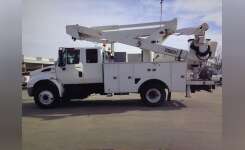 2013 International 4400 Ext Cab Bucket Truck - Boom Truck in Tampa, FL
