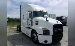 2019 MACK ANTHEM Conventional - Sleeper Truck, Tractor in Pittsburgh, PA