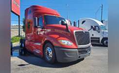 2018 INTERNATIONAL LT625 Conventional - Sleeper Truck, Tractor in Hialeah, FL
