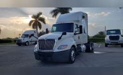2019 INTERNATIONAL LT625 Conventional - Sleeper Truck, Tractor in Pompano Beach, FL