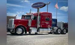 2007 PETERBILT 379EXHD Conventional - Sleeper Truck, Tractor in Olive Branch, MS