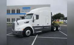 2017 PETERBILT 579 Conventional - Sleeper Truck, Tractor in Spartanburg, SC