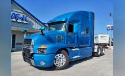 2020 MACK ANTHEM 64T Conventional - Sleeper Truck, Tractor in Alsip, IL