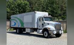 2005 PETERBILT 335 Box Truck - Straight Truck, Moving Van in Cartersville, GA