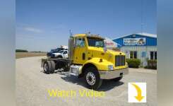 2005 PETERBILT 330 Cab Chassis, Hauler, Dually in Vassar, MI