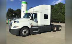 2018 INTERNATIONAL LT Conventional - Sleeper Truck, Tractor in Conley, GA