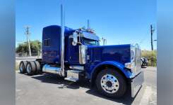 2009 PETERBILT 389 Conventional - Sleeper Truck, Tractor in West Sacramento, CA