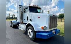 2002 PETERBILT 378 Conventional - Sleeper Truck, Tractor in Chatham, VA