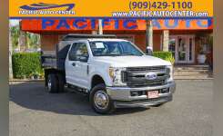 2017 Ford F-350SD Dump Truck, Landscape Truck, Flatbed Dump in Fontana, CA