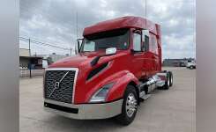 2019 VOLVO VNL740 Conventional - Sleeper Truck, Tractor in Strafford, MO