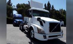 2014 VOLVO VN 630 Conventional - Day Cab, Tractor in Pomona, CA
