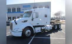 2019 PETERBILT 579 Conventional - Sleeper Truck, Tractor in Spartanburg, SC