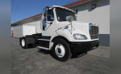 2013 FREIGHTLINER BUSINESS CLASS M2 112 Conventional - Day Cab, Tractor in Whittier, CA